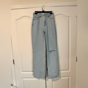 Abercrombie & Fitch Curve Love High Rise Loose Jean